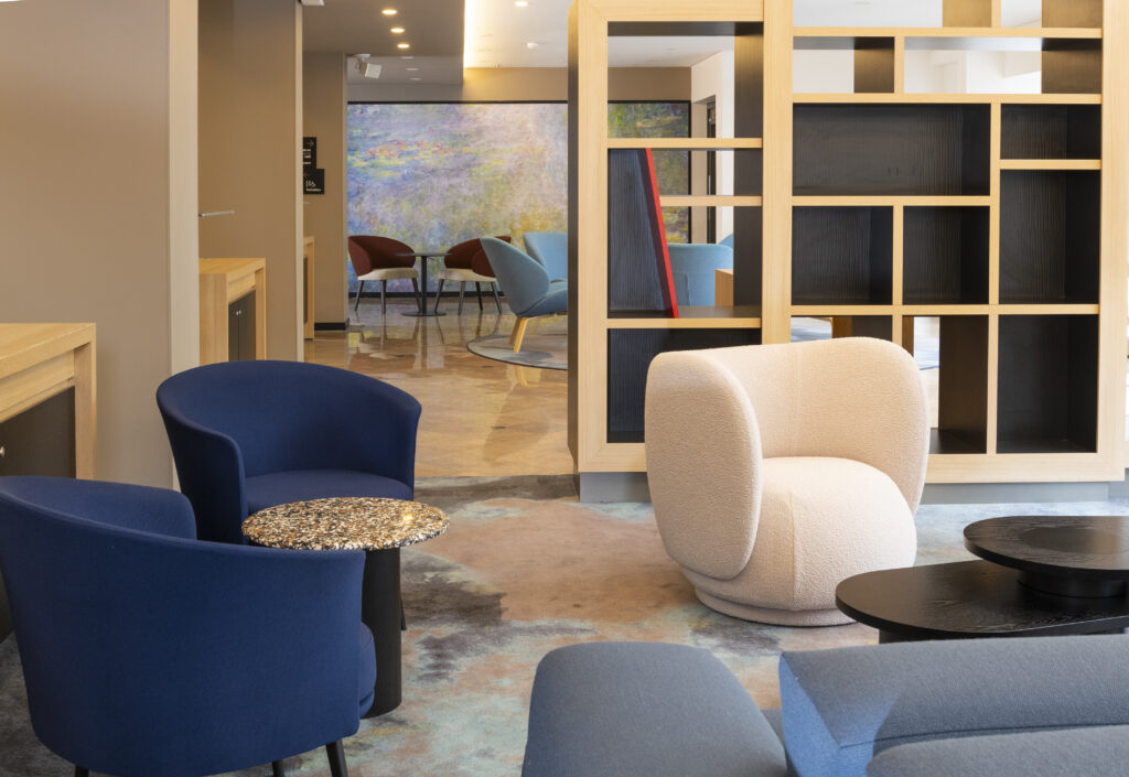 Bar de l'hôtel DoubleTree by Hilton Paris Bougival
